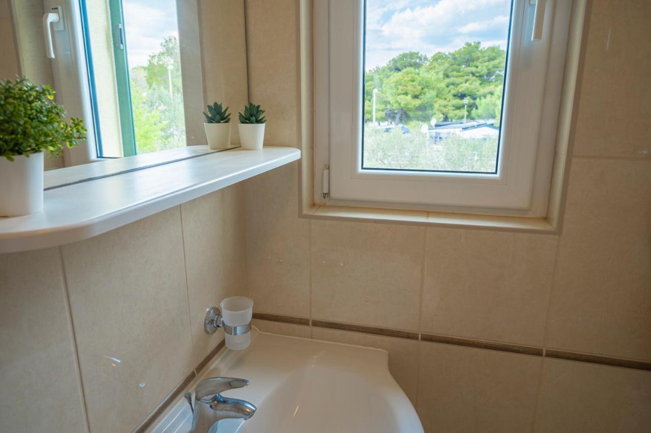 Beach Apartments Marijana Vodice Eksteriør billede