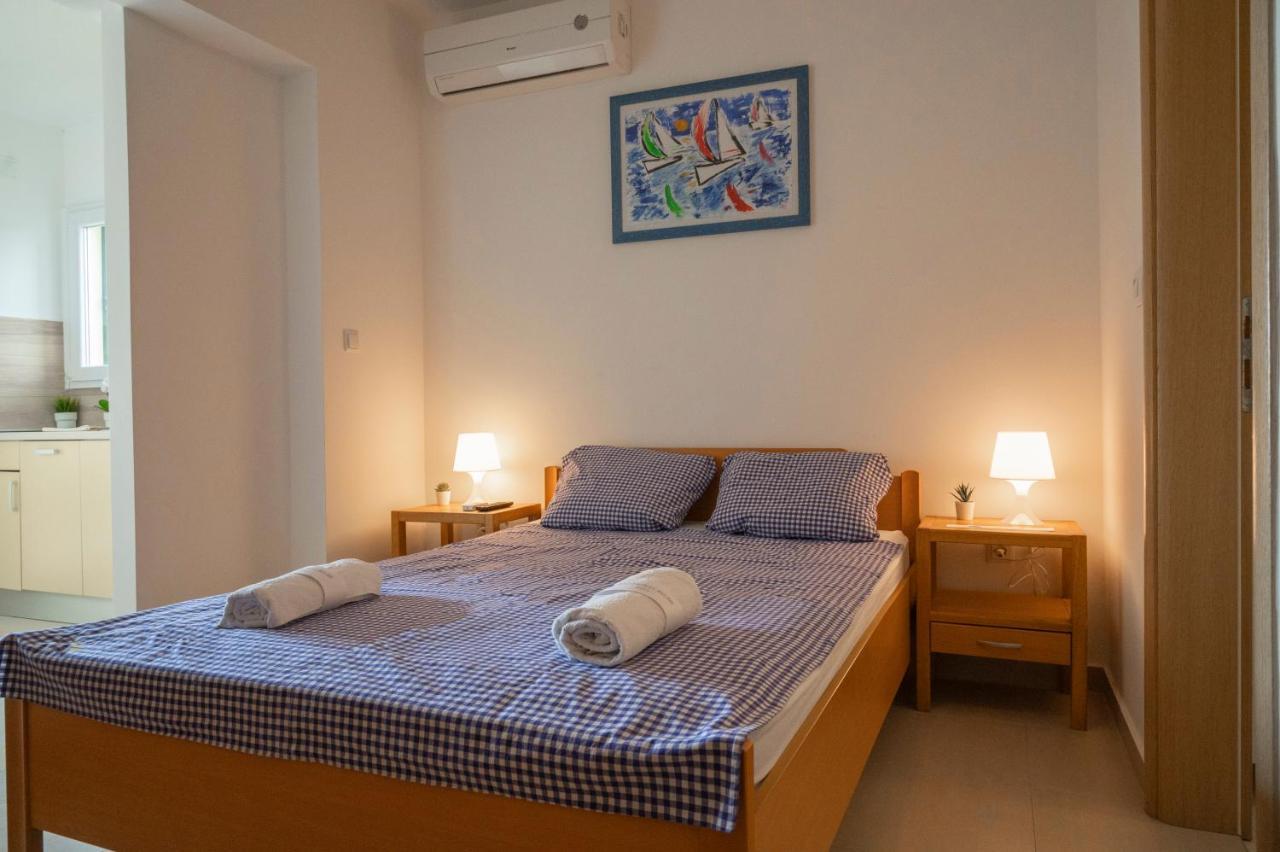 Beach Apartments Marijana Vodice Eksteriør billede